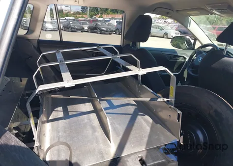 2020 Toyota Rav4 Le from USA, damaged, VIN JTMG1RFVXLD063560